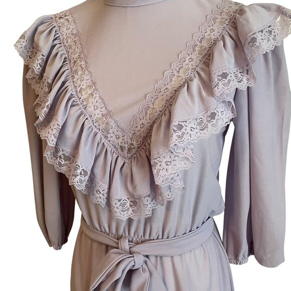 Vtg 70s Victorian Dress Size 7 Union Tag Lace Ruffle Feminine Romantic Pastel - Picture 2 of 14